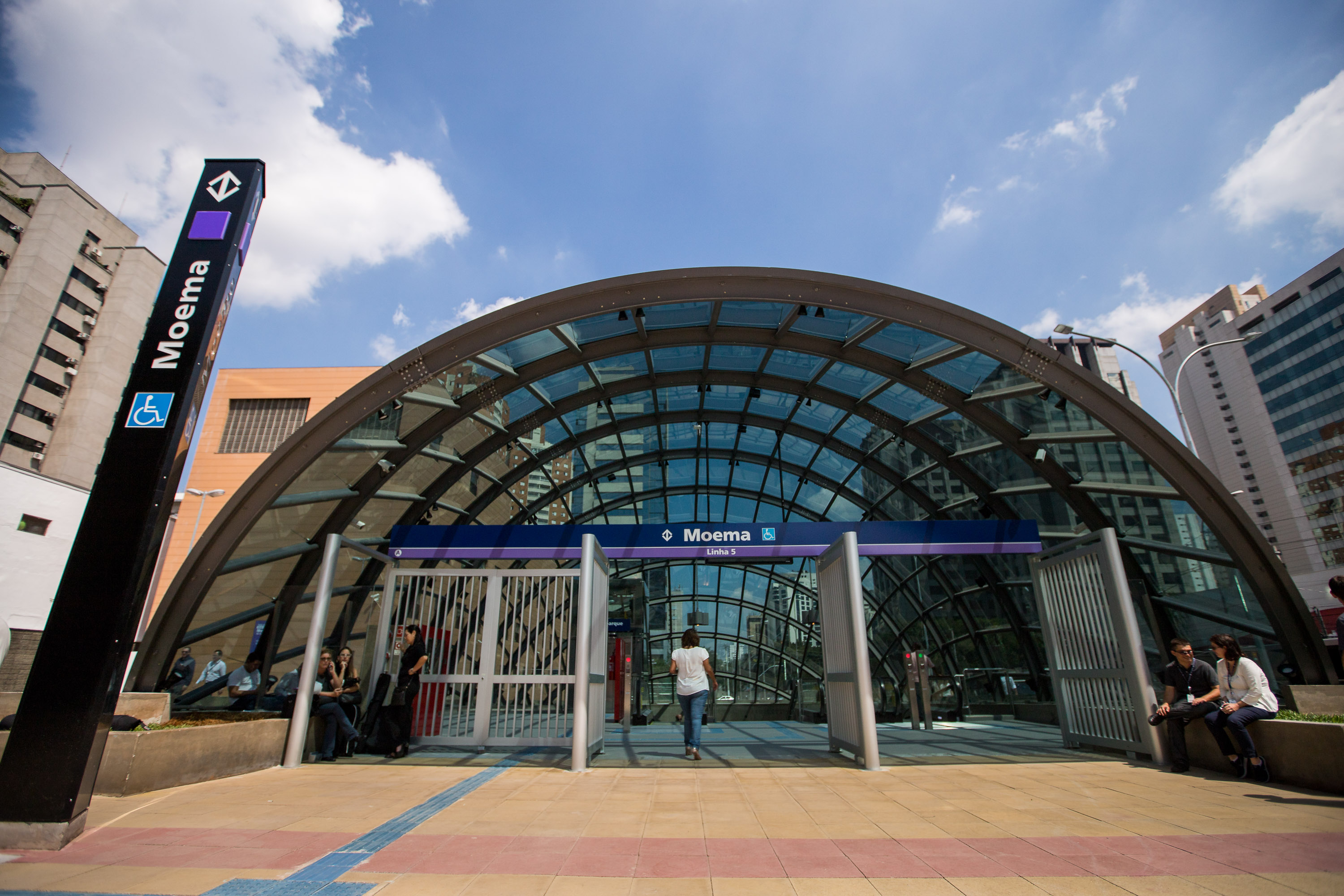 Estação Moema, da Linha 5–Lilás do Metrô